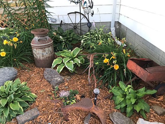 Flower garden 