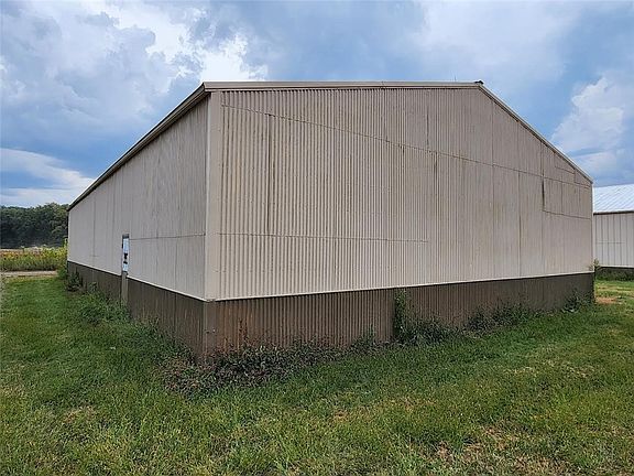 5th image of 688A County Road 2150e