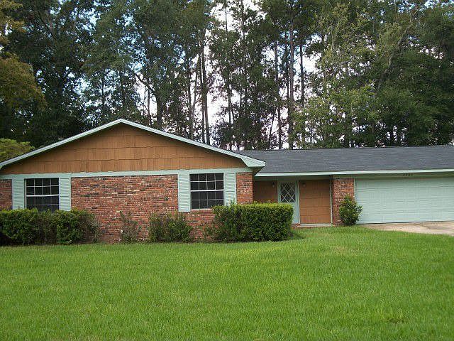 1st image of 2983 Huntington Dr