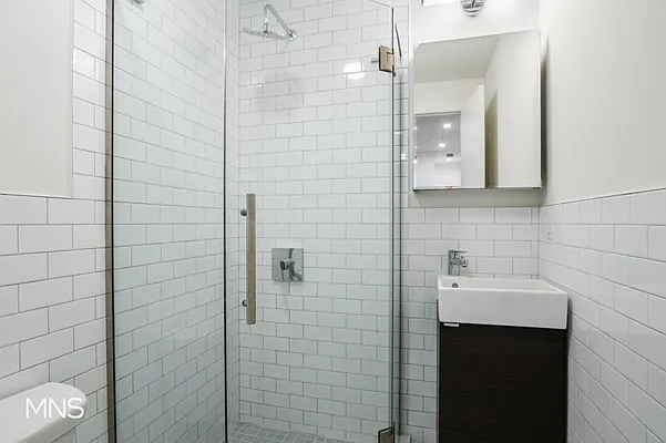 Rented by CVEK Real Estate | media 6