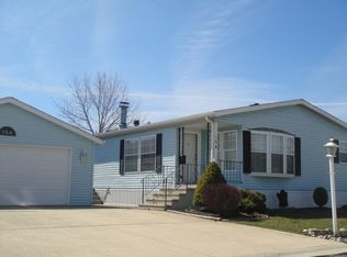 154 Scarlet Dr, Manteno, IL 60950