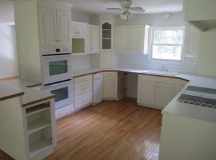 300 Browning Oak Rd, Princeton, WV 24740