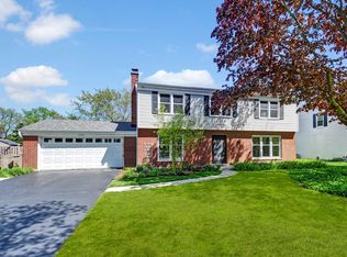 4103 Cumnor Rd, Downers Grove, IL 60515