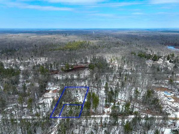 735 W Lincoln St, Brohman, MI 49312