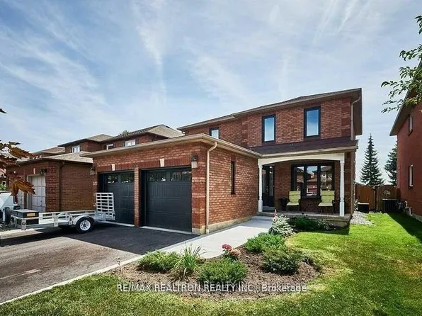23 Keeble Cres, Ajax, ON L1T 3R7