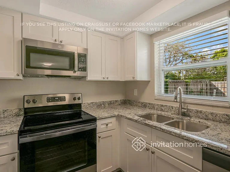 7321 Buchanan Dr — Photo 10