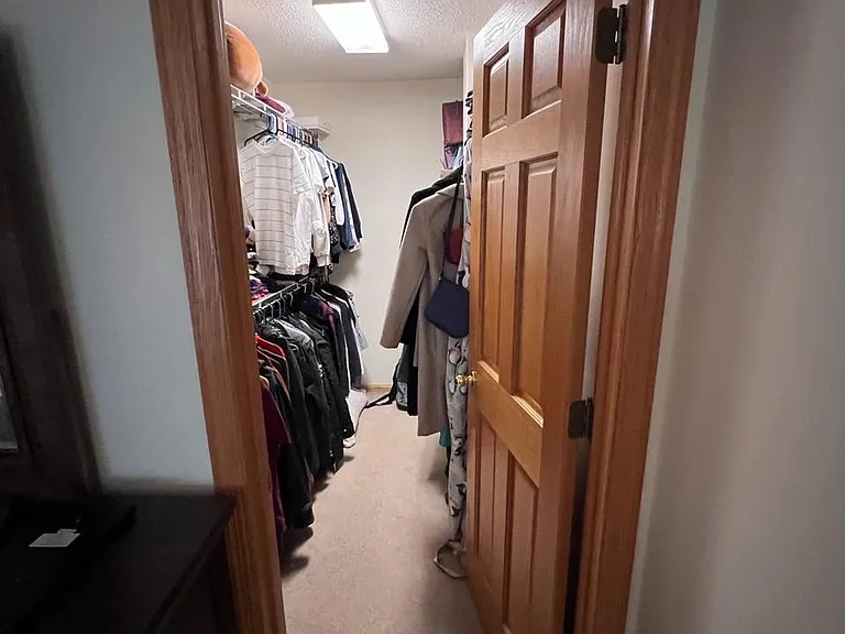 1650 Wellington Ln — Photo 12