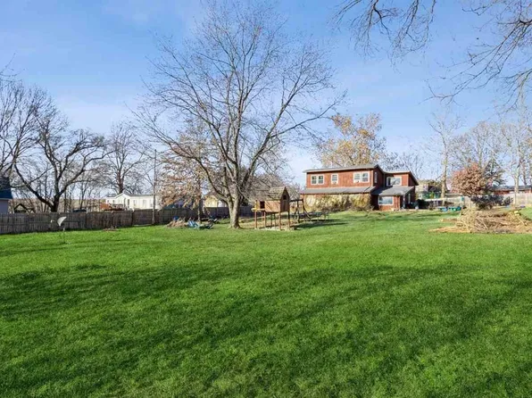 710 12th Ave, Wellman, IA 52356