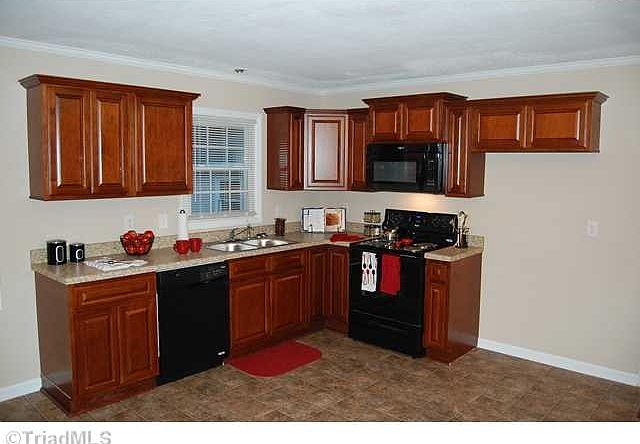 1st image of 8006 Tam Oshanter Dr