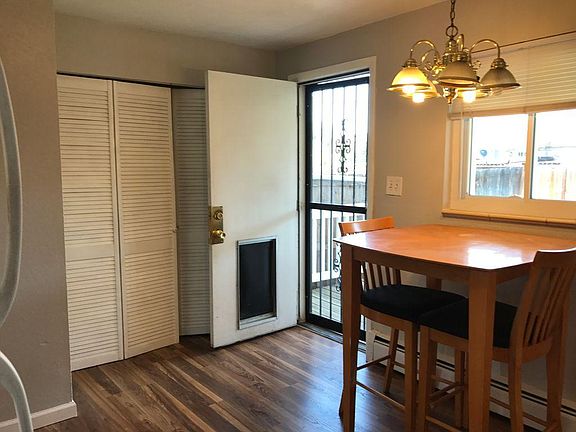 Eat in kitchen and large pantry.