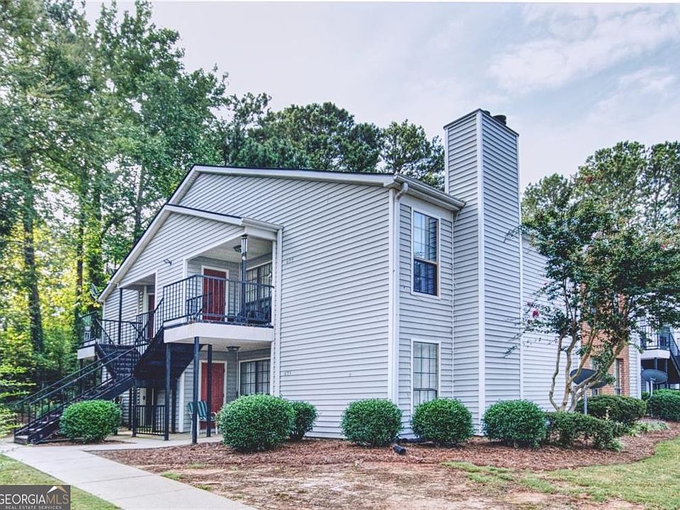1st image of 525 Windchase Ln