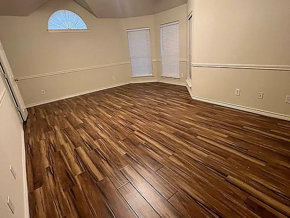 5th image of 308 Brookhaven Dr
