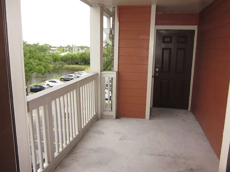 10200 Gandy Blvd N #514 — Photo 7
