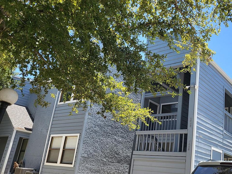 1st image of 209 Forest Hls APT 223