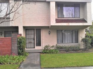 1017 W Lamark Ln, Anaheim, CA 92802