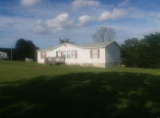 27620 Spring Rd, Richland, MO 65556