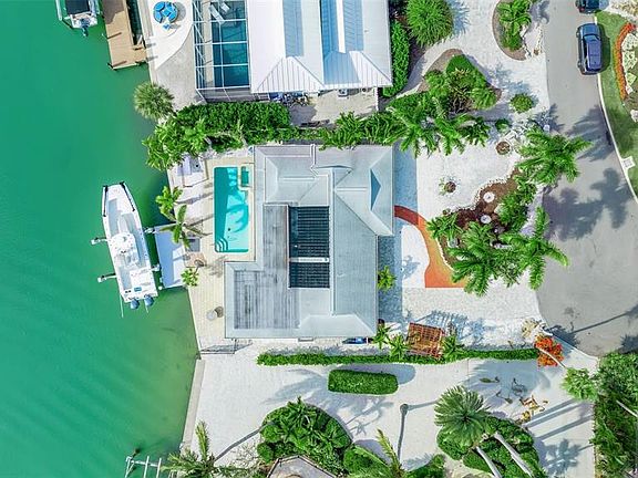 2nd image of 922 CASEY COVE DRIVE