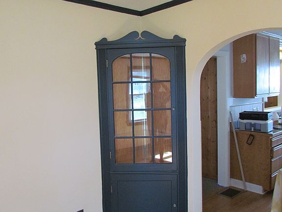 light up this cabnient 