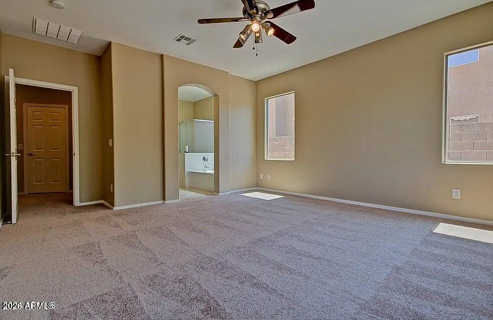 3 bed, 2.0 bath, 2188 sqft, $3,150 — Photo 4