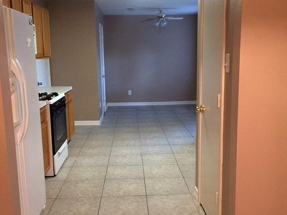 4th image of 4809 Falcon Forest Dr