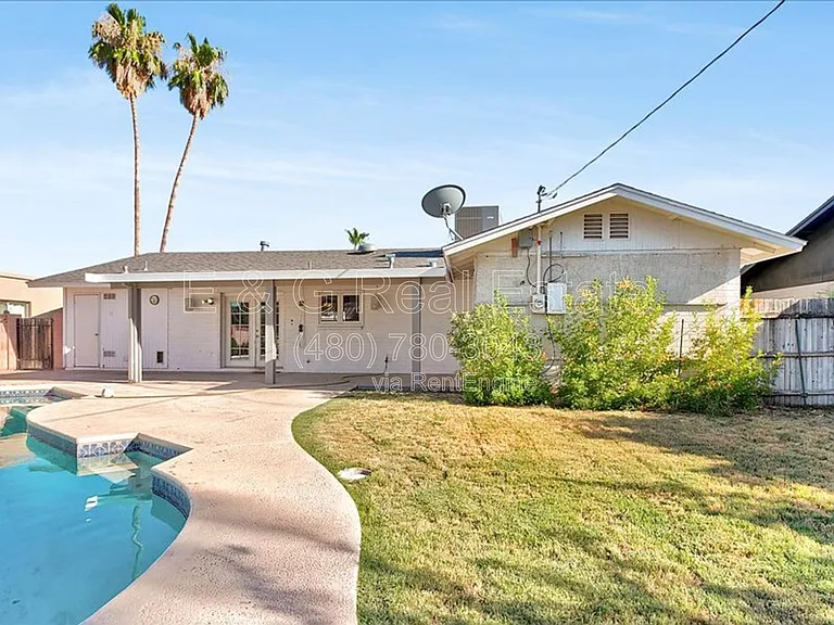 8226 E Plaza Ave — Photo 29