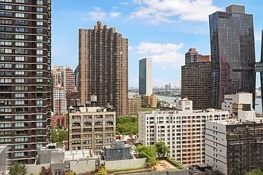 Rented by Level Group