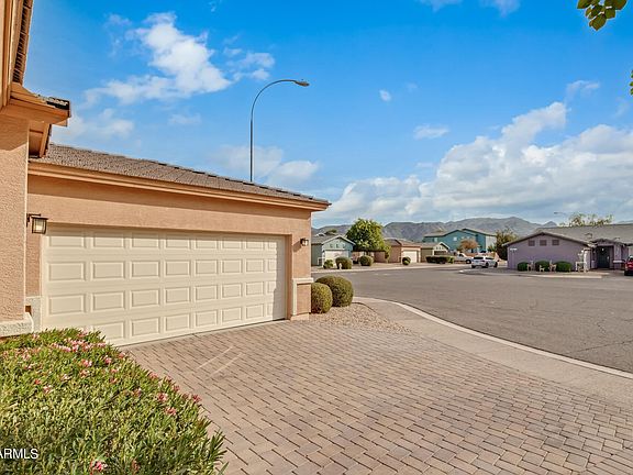 3rd image of 506 W Desert Ln