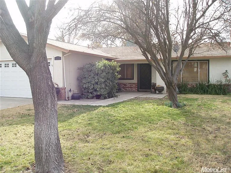 1804 Brett Ct photo 1