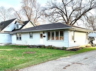 137 E 2nd St, Oglesby, IL 61348