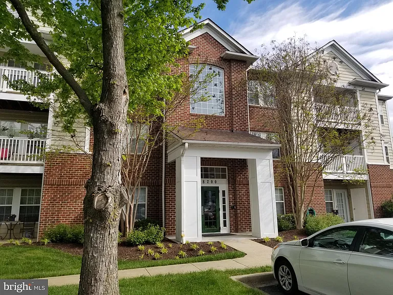 8200 Blue Heron Dr #2D — Photo 2