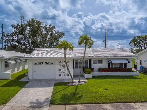 10005 41st St N, Pinellas Park, FL 33782
