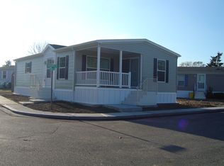 727 7th St, Jackson, NJ 08527