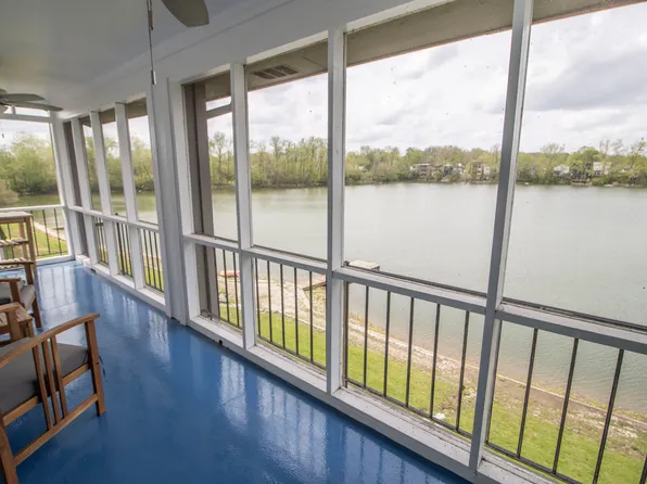 3004 Lake Shore Dr Unit E, Indianapolis, IN 46205