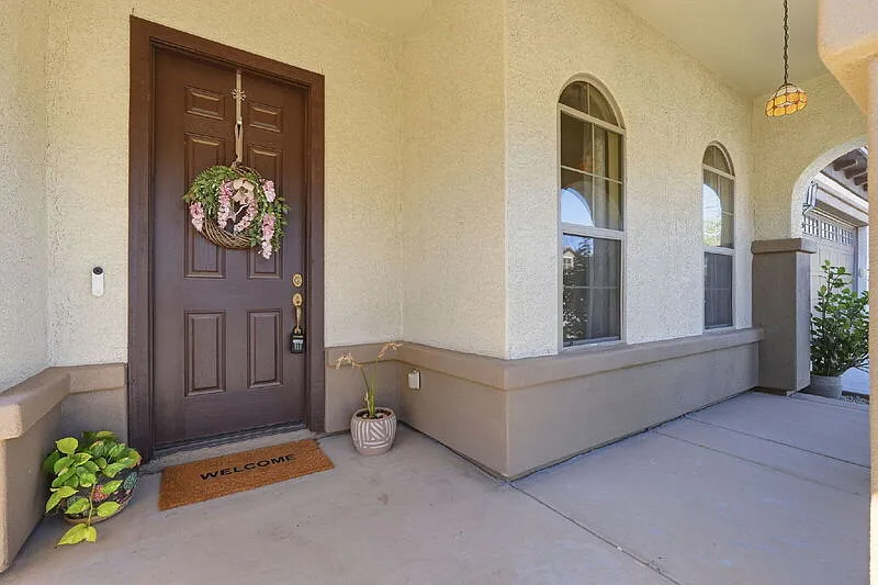 4 bed, 4.0 bath, 3756 sqft, $3,795 — Photo 4