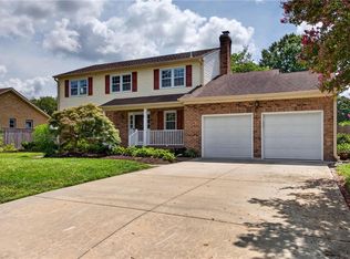 5229 Stratford Chase Dr, Virginia Beach, VA 23464