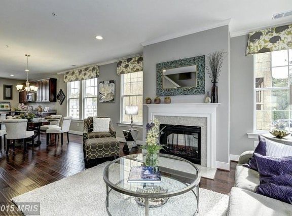 2nd image of 530 Cobbler Pl