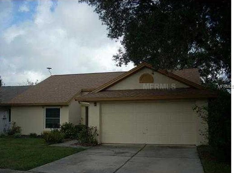 1st image of 709 Holbrook Cir