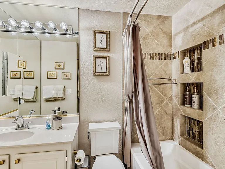 3151 Bel Air Dr — Photo 14