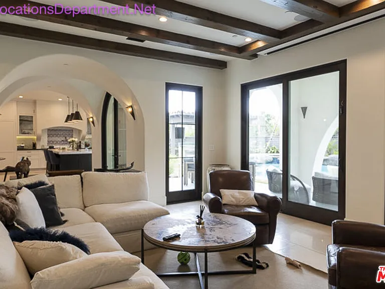 5861 Ridgebrook Dr — Photo 6