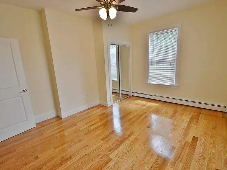 35 Brookline St #15 — Photo 3