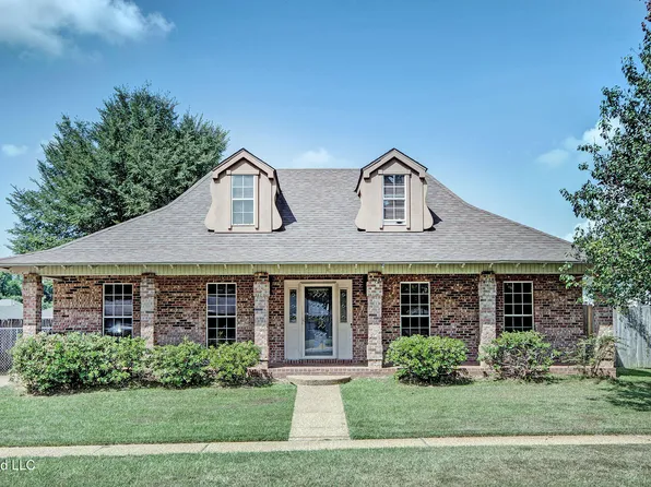 411 S Church St, Florence, MS 39073