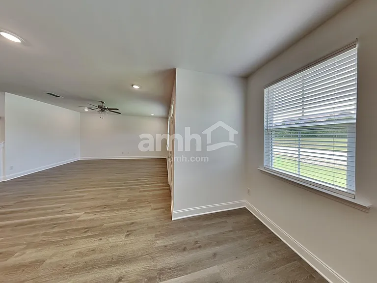 212 Argea Dr — Photo 8