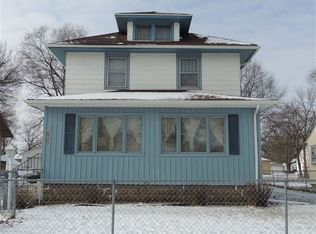 2635 E 4th St, Waterloo, IA 50703