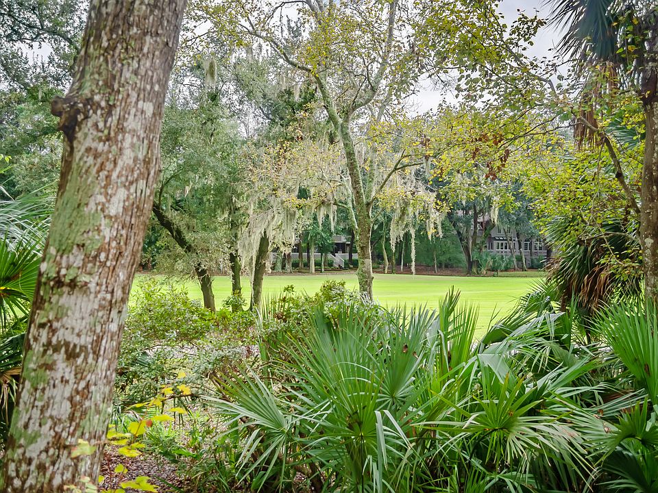 1st image of 290 Masters Ct