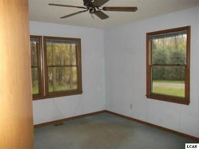 3rd image of 9889 Hawkins Hwy