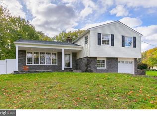 2 Purdue Pl, Cherry Hill, NJ 08034