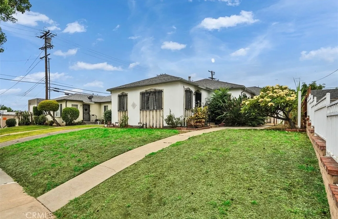 2 bed, 1.5 bath, 1000 sqft, $2,900 — Photo 2