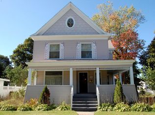 323 N Center Ave, Gaylord, MI 49735