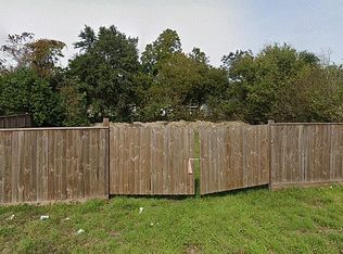 4801 Higgins St, Houston, TX 77033