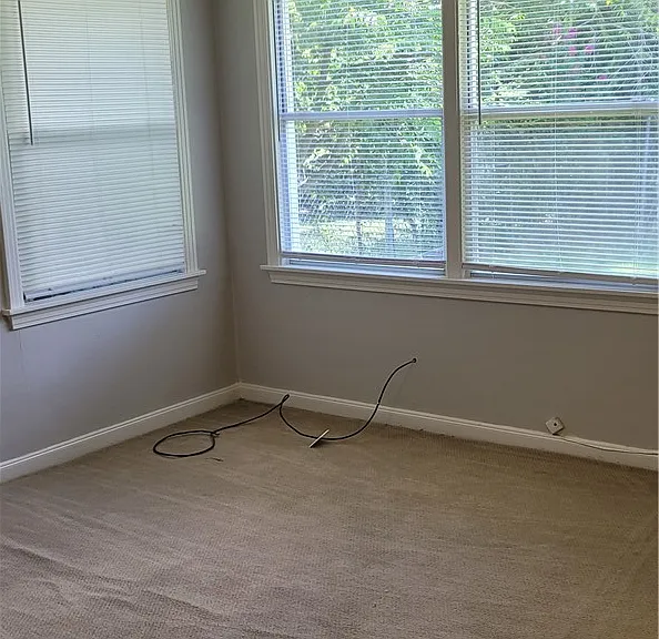 415 Sulphur Springs Rd — Photo 9
